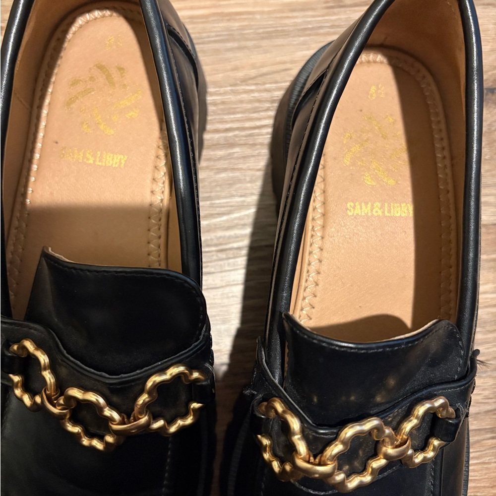 Elegant women’s Black Loafers with Gold Accent - Picture 2 of 5